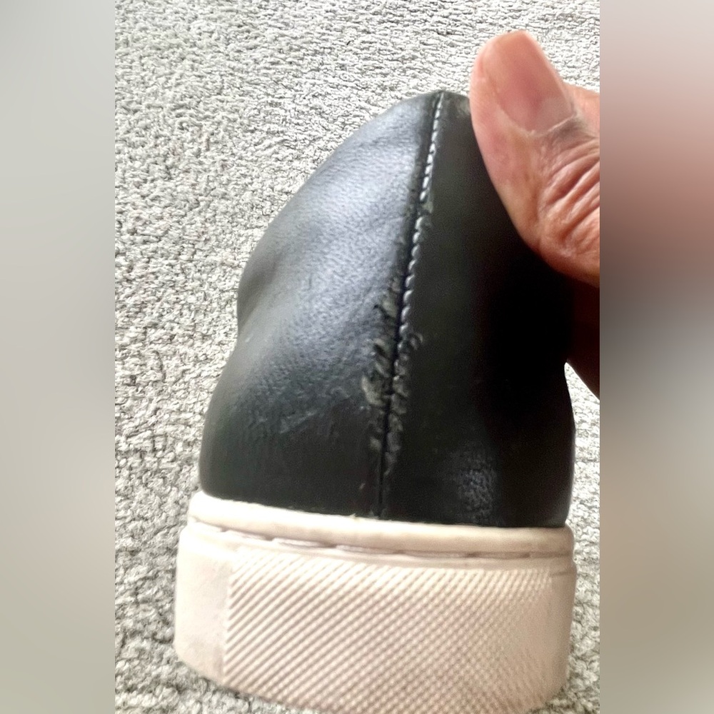 HALOGEN Women’s Black Leather Athleisure Slip-On Sneakers Size 8.5 - Picture 10 of 16